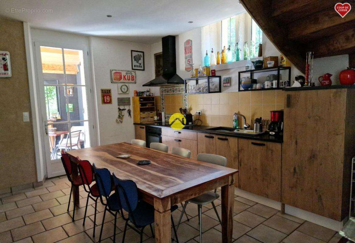 Maison à SAINTE-ALVERE