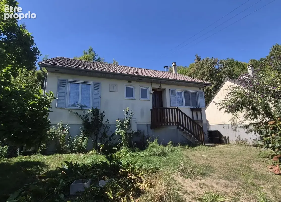 Maison à CORCY