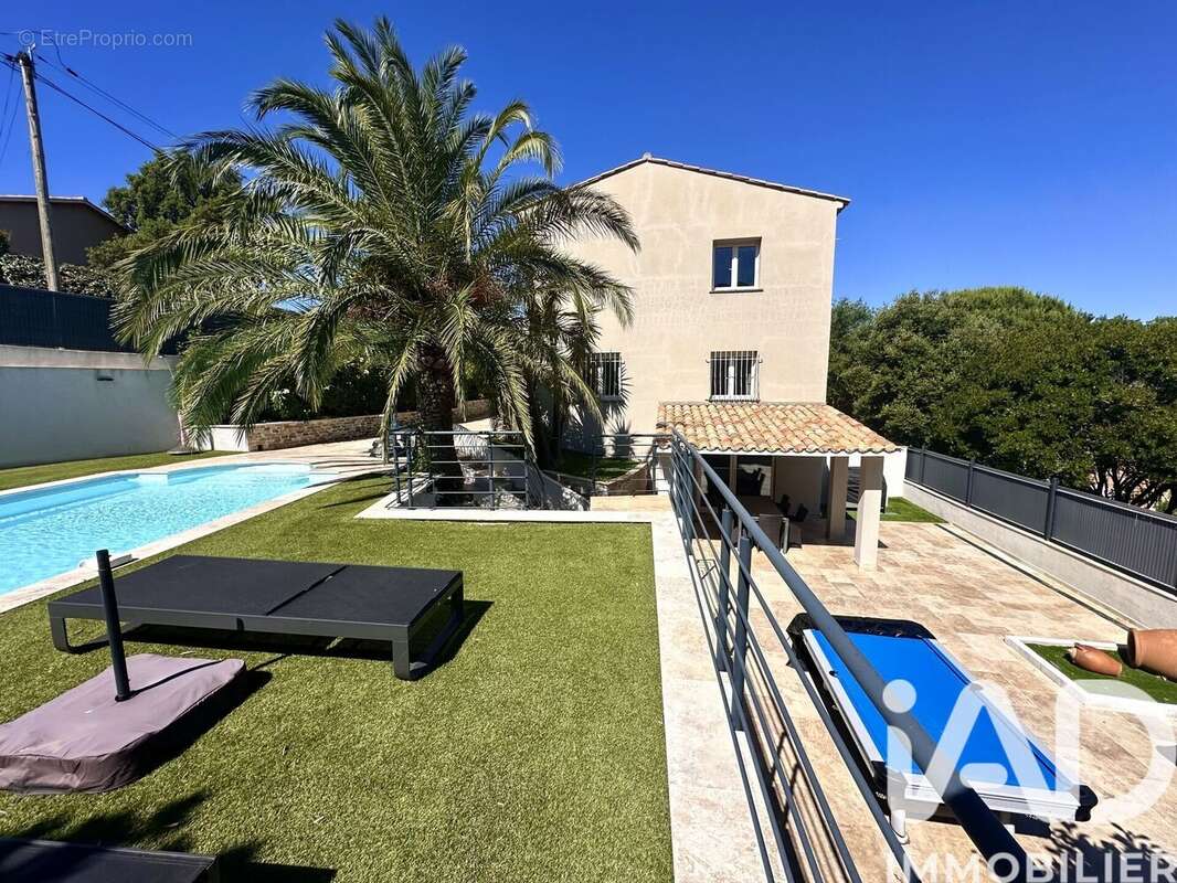 Photo 3 - Maison à SAINTE-MAXIME