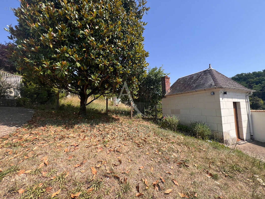 Maison à MONTRICHARD