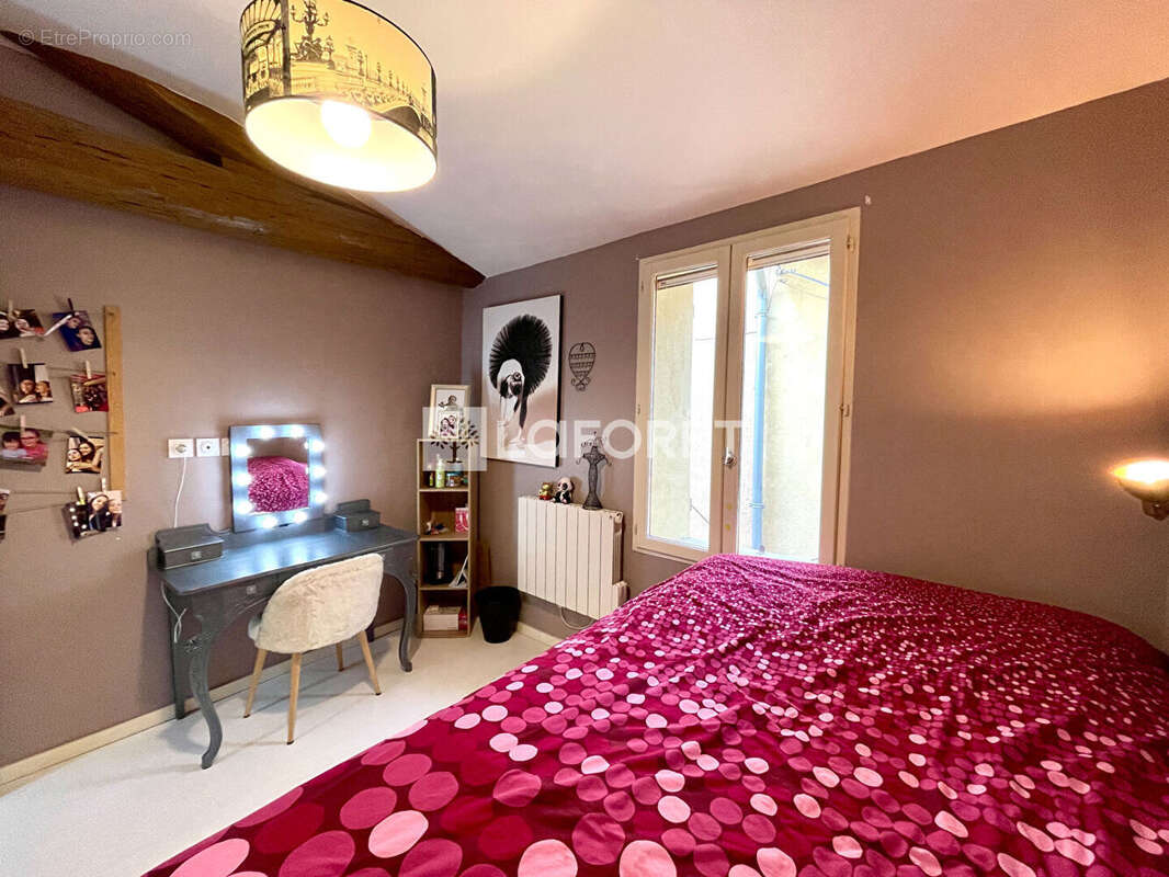 Maison à BELLEVILLE