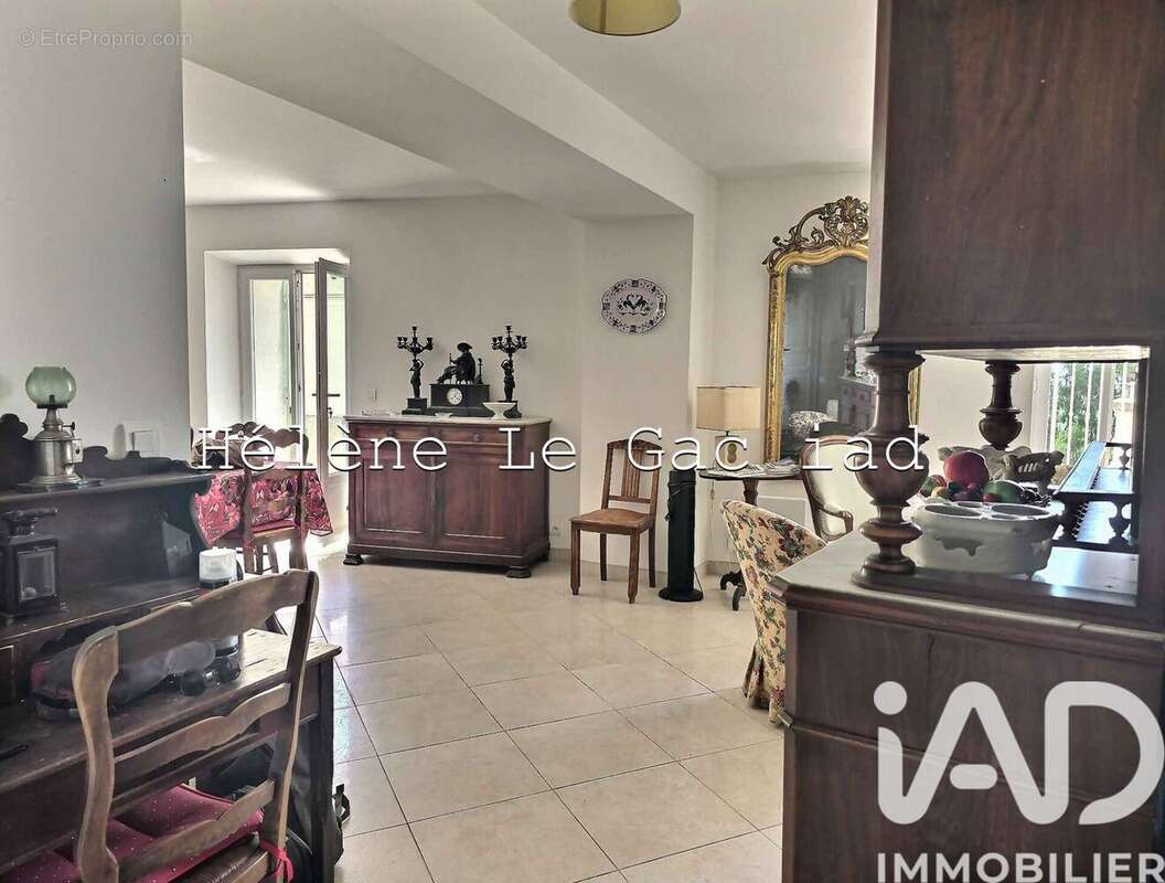 Photo 3 - Maison à FREJUS