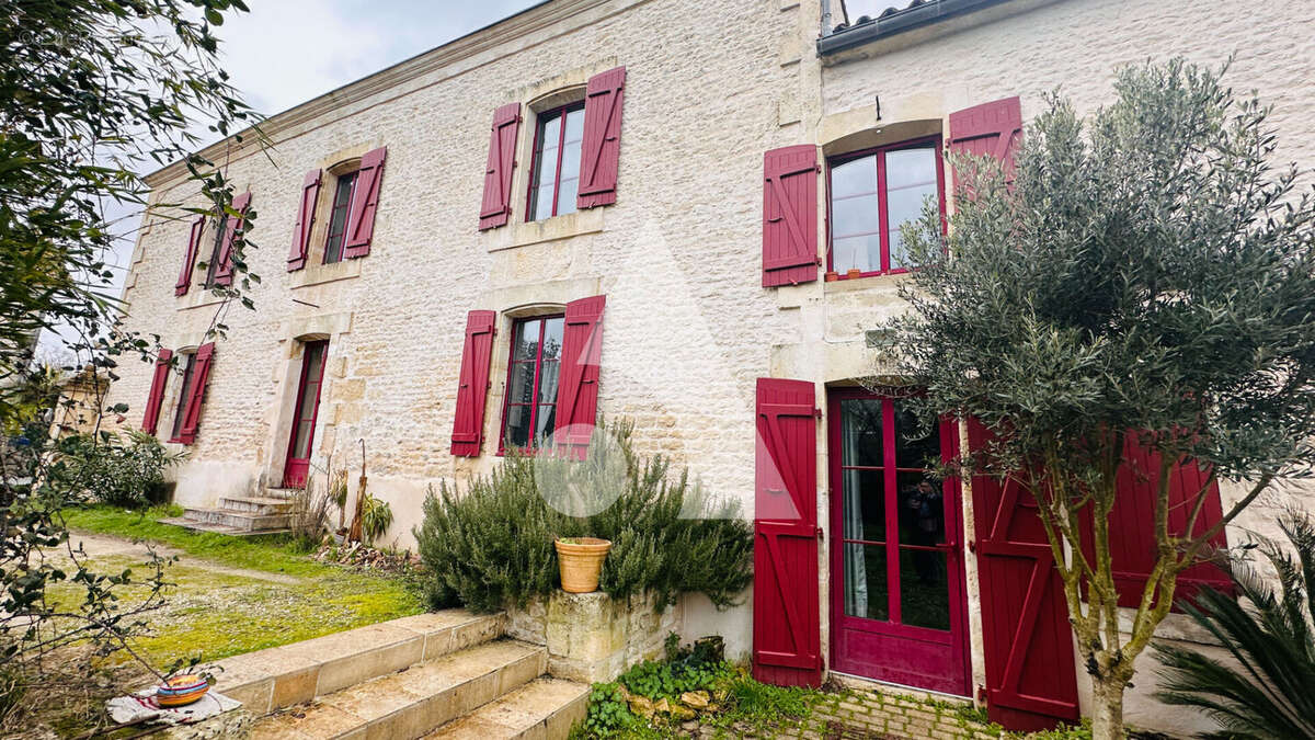 Maison à VILLIERS-EN-PLAINE