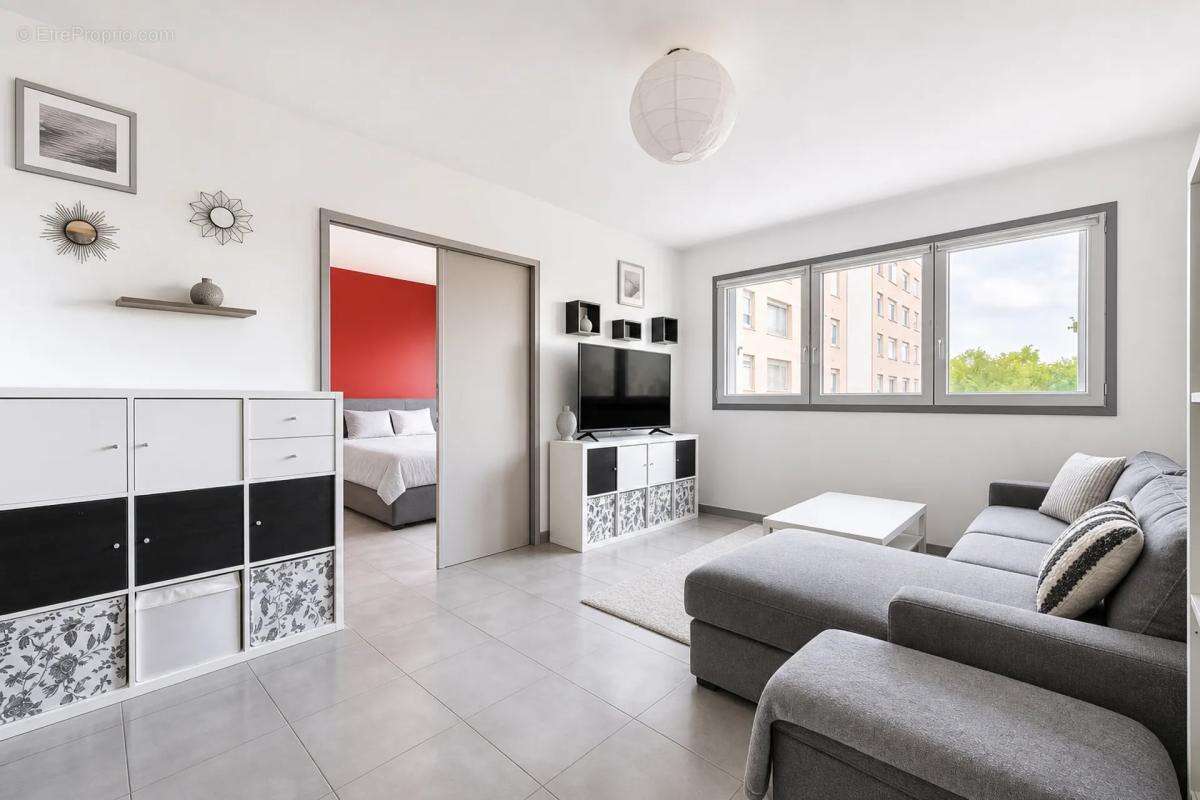 Appartement à SAINT-GRATIEN