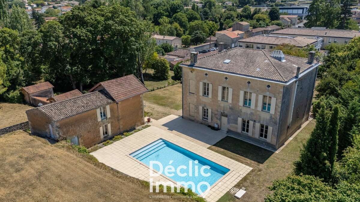 Maison à BLAYE