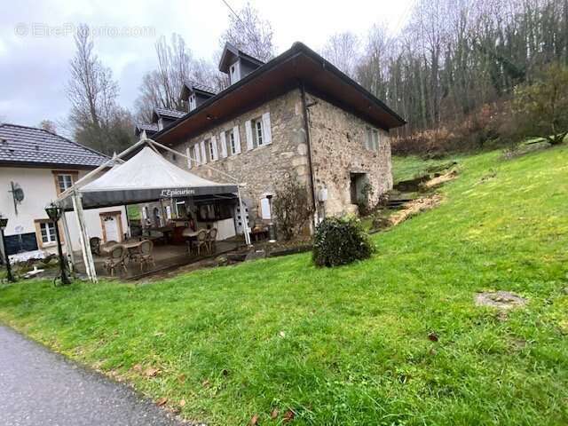 Commerce à CHAVANOD