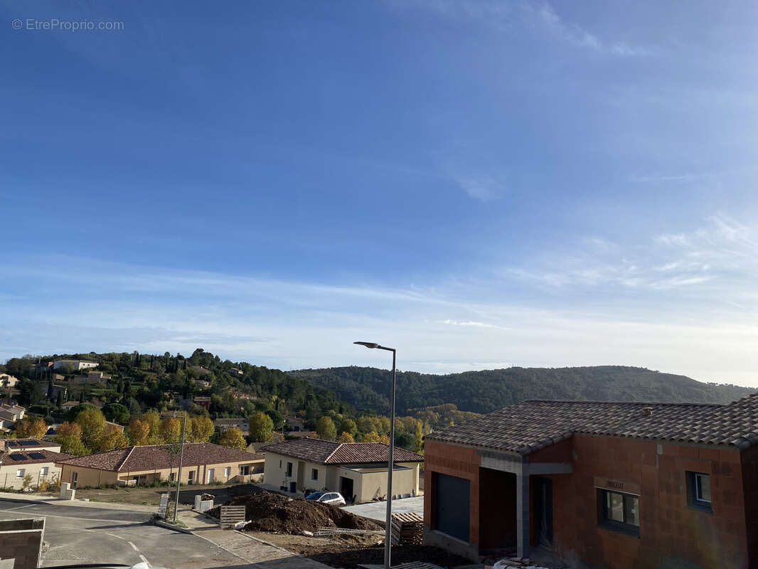 Terrain à CLERMONT-L&#039;HERAULT