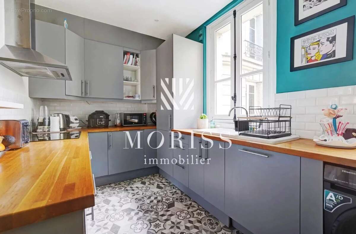 Appartement à PARIS-17E