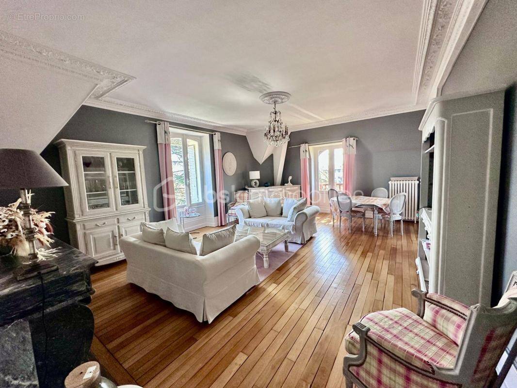 Appartement à SENS