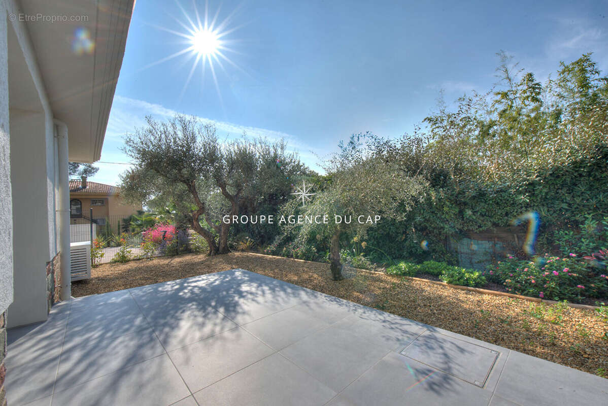 Appartement à SAINT-RAPHAEL