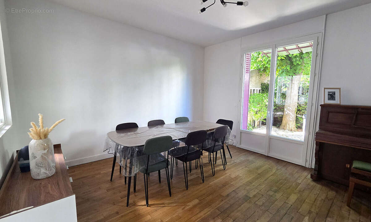 Maison à HOUILLES
