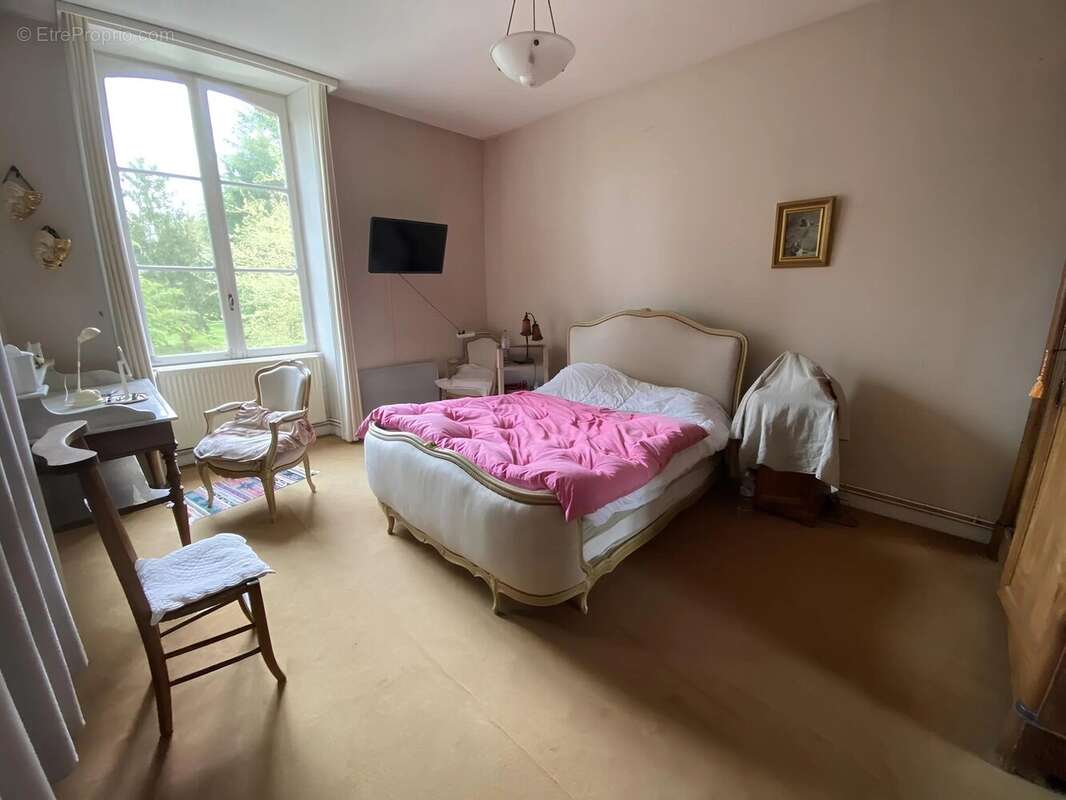 Maison à CEAUX-EN-COUHE