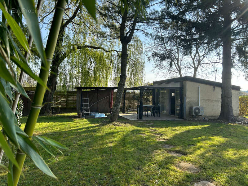 Maison à CHATILLON-SUR-CHALARONNE