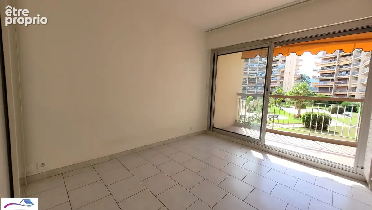 Appartement 2 pièces 45 m² à vendre à Mandelieu-La-Napoule (06210) - photo 5