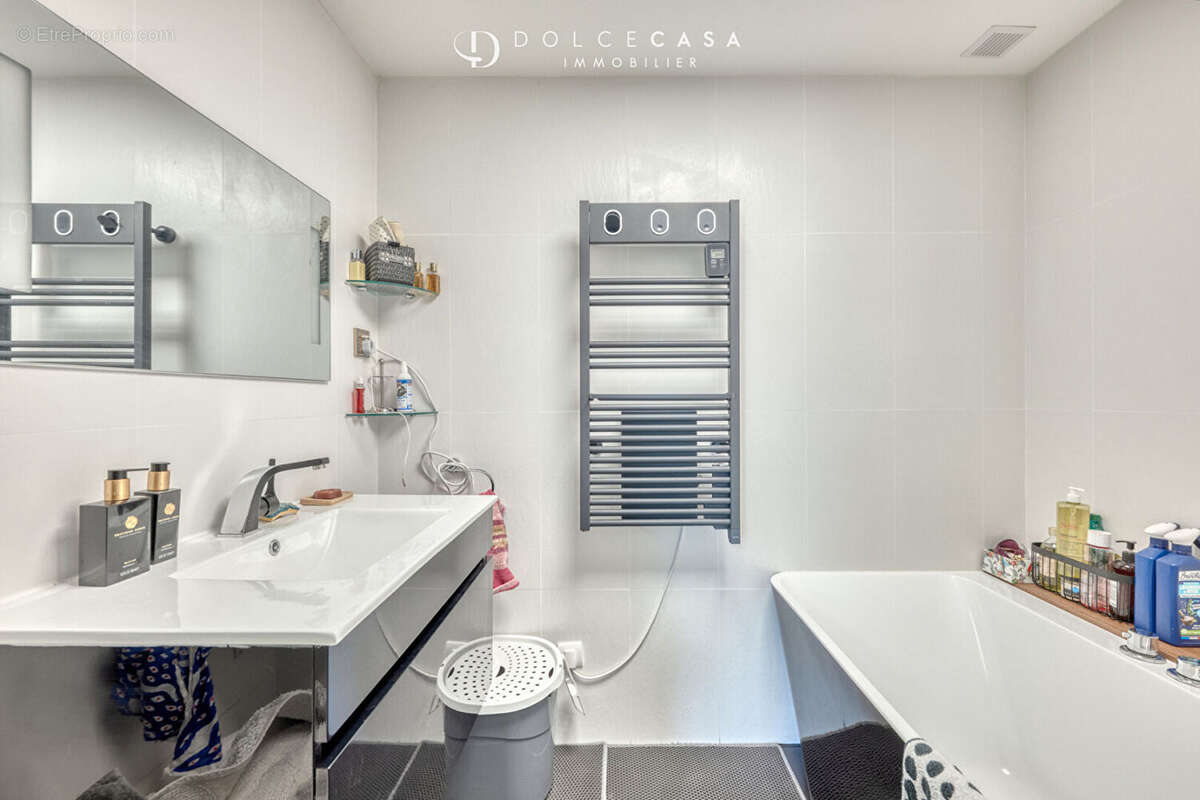 Appartement à LE PERREUX-SUR-MARNE