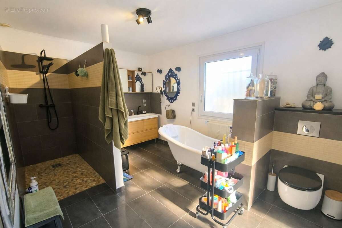 Maison à MAGALAS