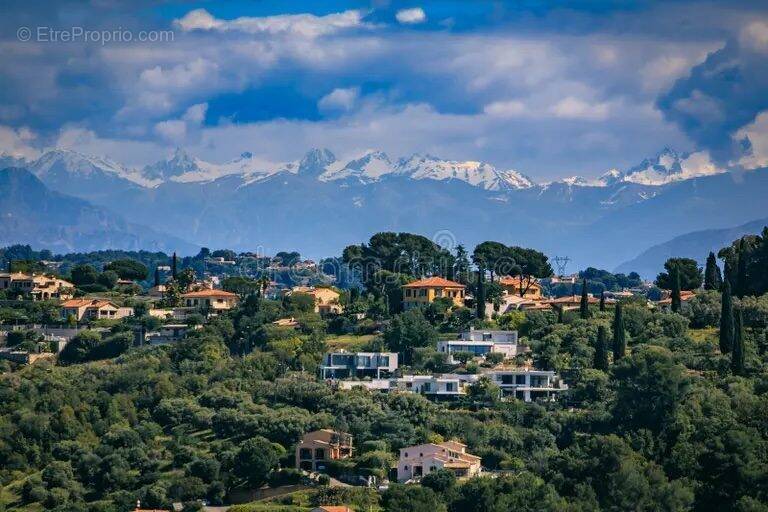 Photo non contractuelle  - Maison à CAGNES-SUR-MER