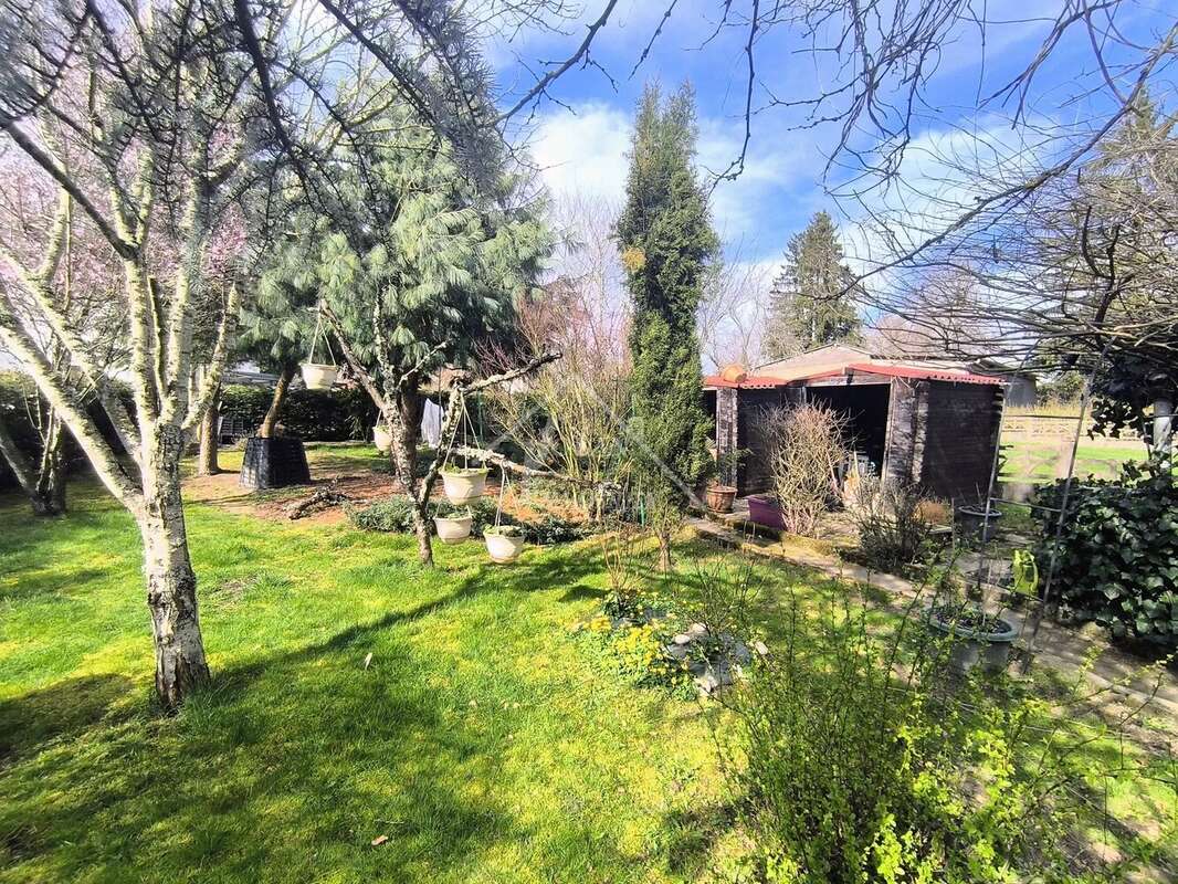 Maison à SAINT-ELOY-LES-MINES