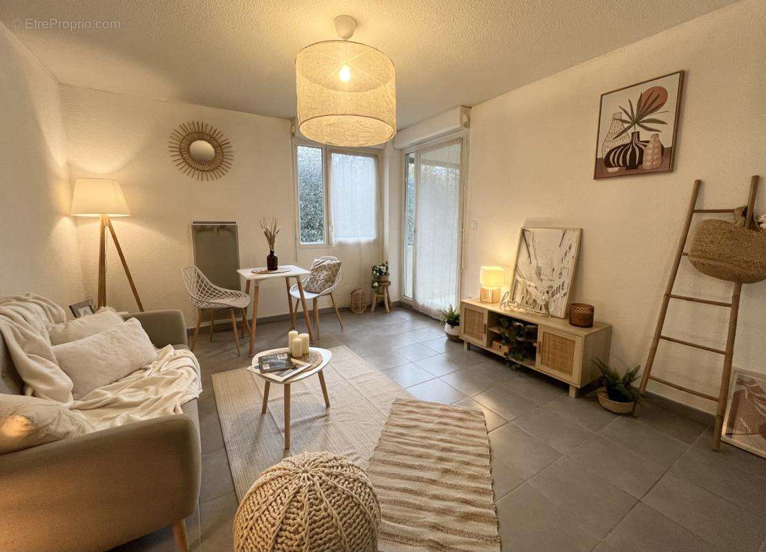 Appartement à LAUNAGUET