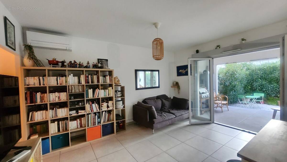 Appartement à MARSEILLE-8E