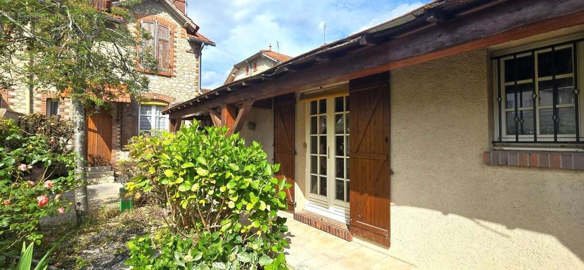 Maison à CHARTRES