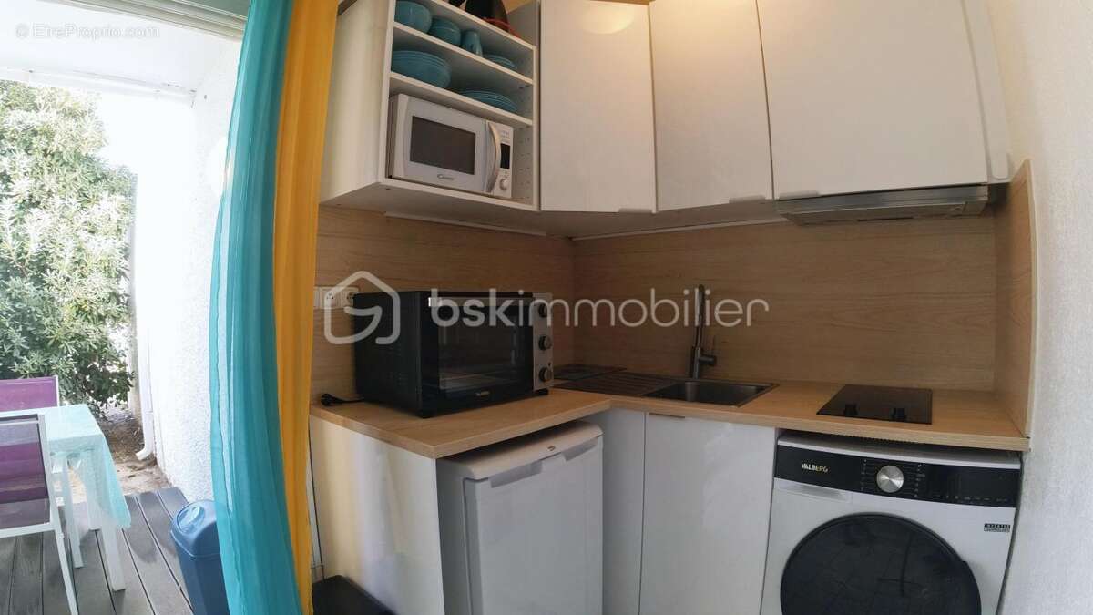 Port-Leucate : Appartement T2 au RDC les pieds dans le sable, avec terrasse et parking sécurisé - photo 6
