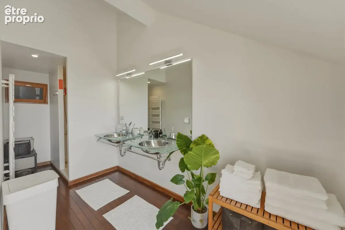 Maison à vendre 7 pièces ECHENEVEX (01) - photo 15