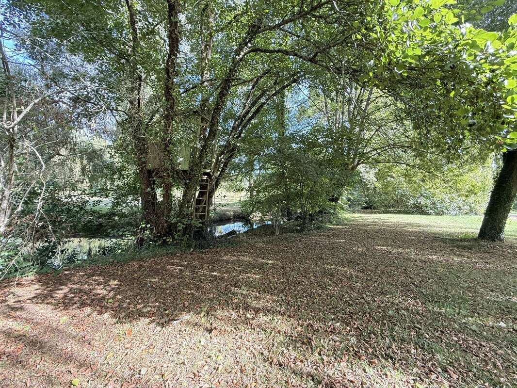 Maison charmante de 2 chambres avec terrain en bord de rivière près de Verteuil-sur-Charente - photo 20