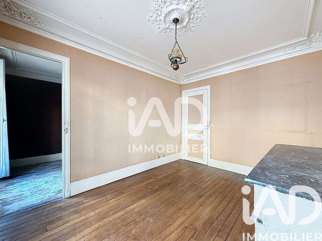 Photo 6 - Appartement à PARIS-18E