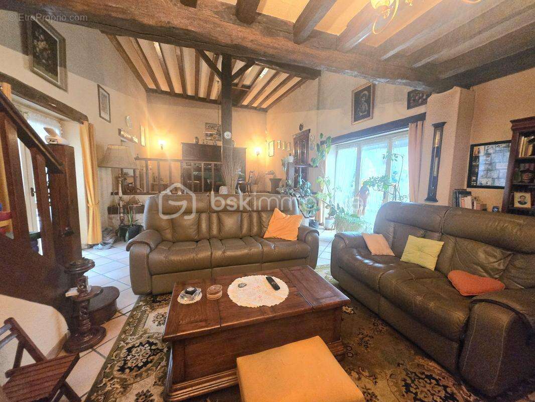 Maison à CHALMAISON