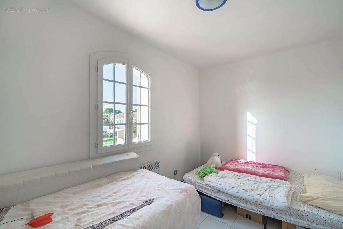 Maison à SAUSSET-LES-PINS