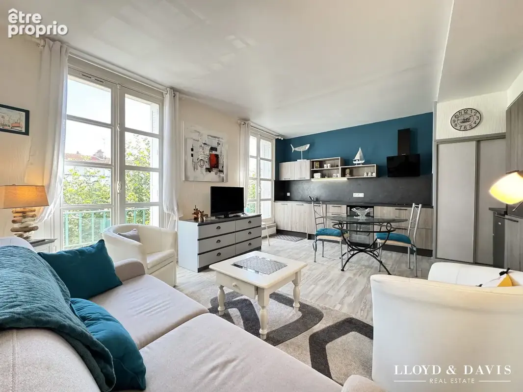 Appartement 2 pièces 41 m² à vendre à Royan (17200) - photo 2