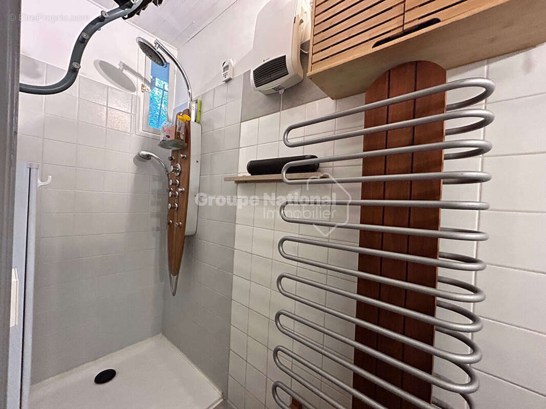 Appartement à SAINT-ETIENNE-DU-GRES