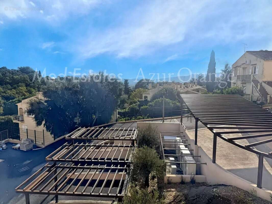 Appartement à GRIMAUD