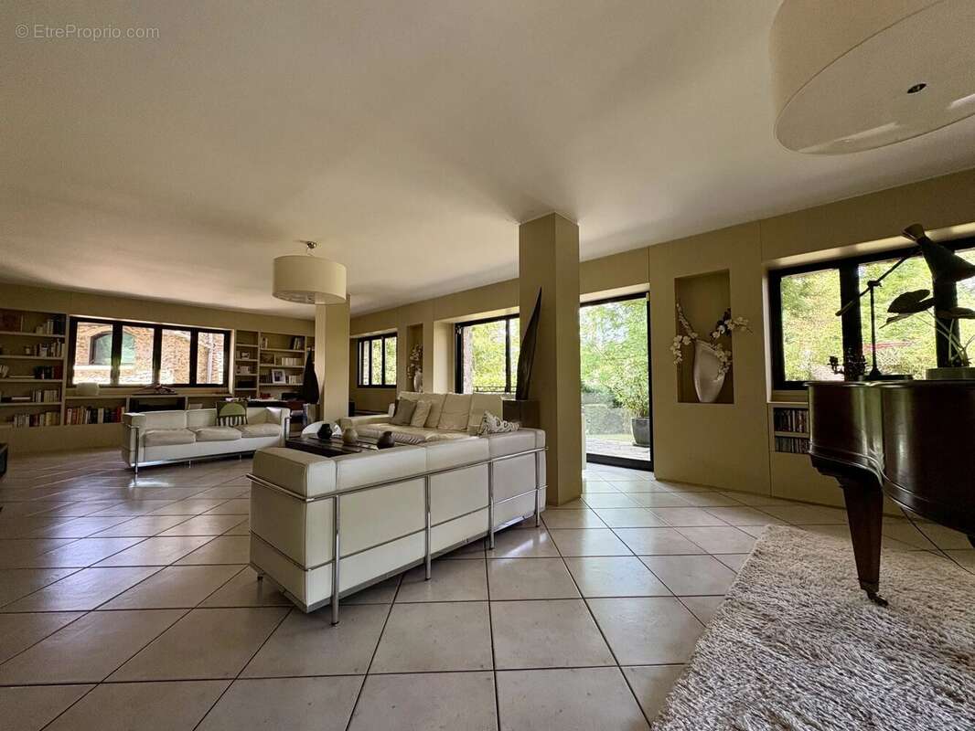 Maison à LE PLESSIS-TREVISE