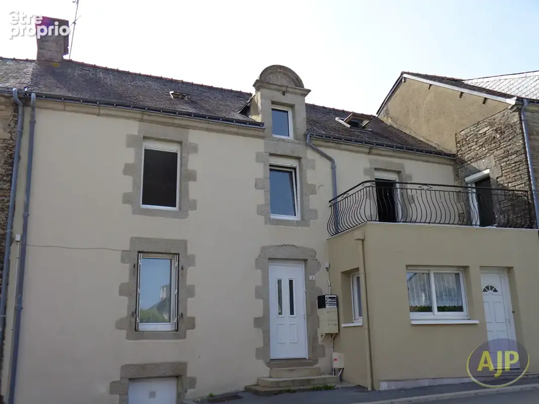Maison + T2 Plumelec 9 pièce(s) 150.9 m2 - photo 11