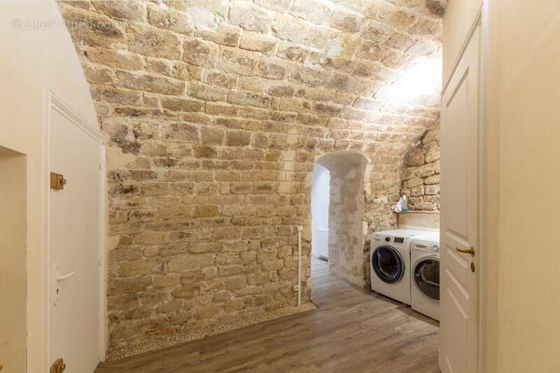 Appartement à PARIS-4E