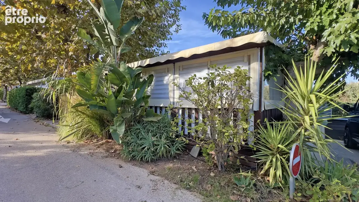 Hyères - bungalow t2 avec terrasse couverte et jardin - photo 12