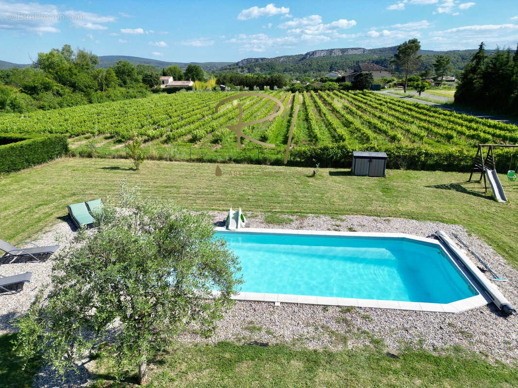Maison à VALLON-PONT-D&#039;ARC