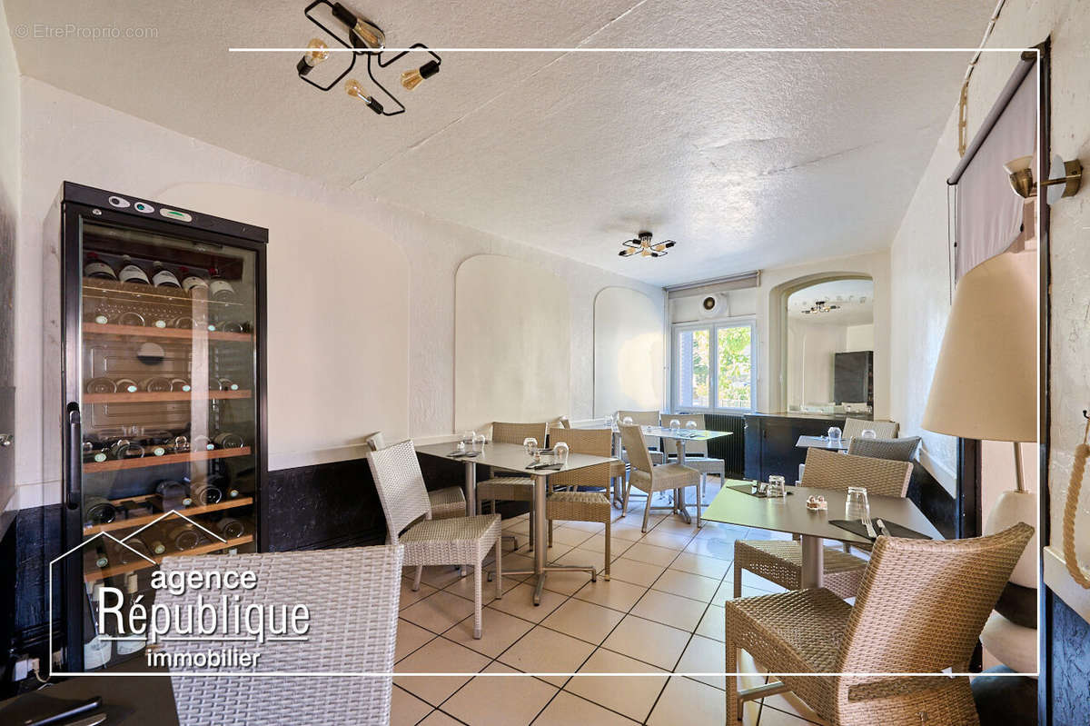 Photo 2 - Commerce à NUITS-SAINT-GEORGES