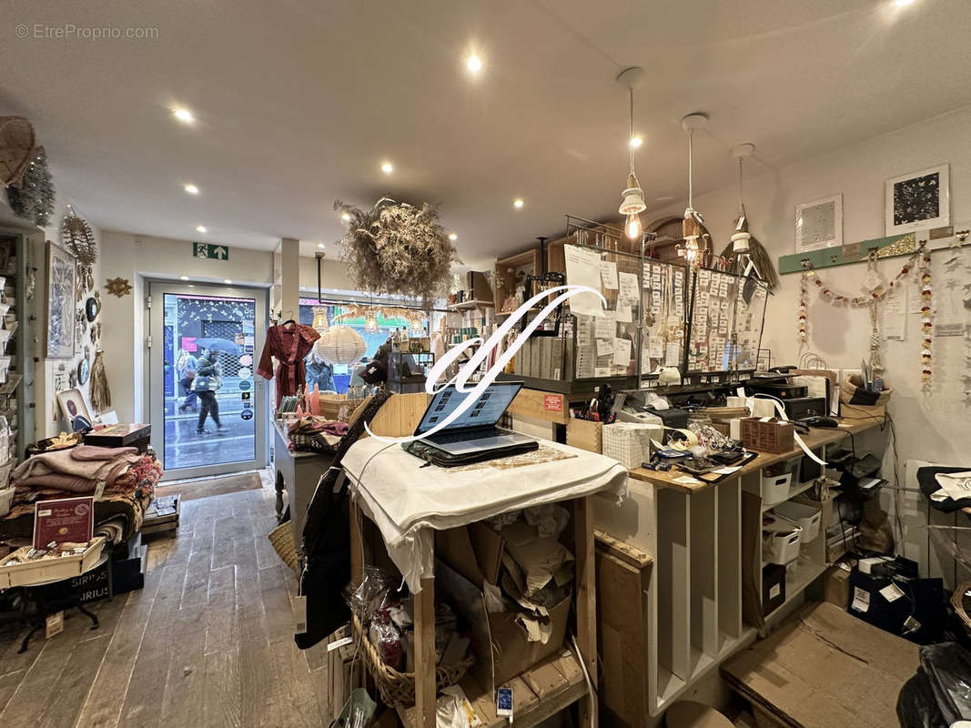 Commerce à PARIS-14E