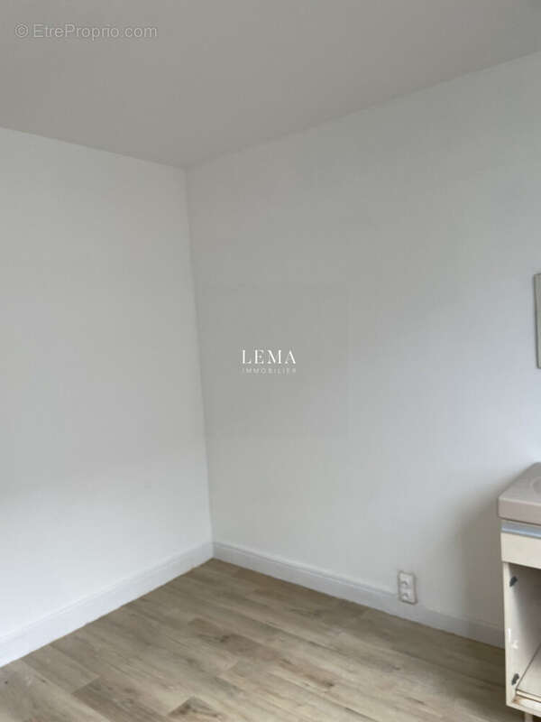 Appartement à LEVALLOIS-PERRET