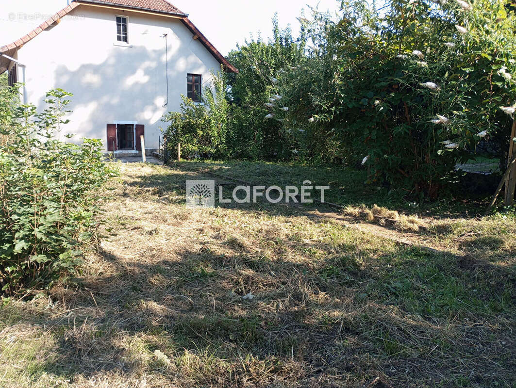 Maison à SALINS-LES-BAINS