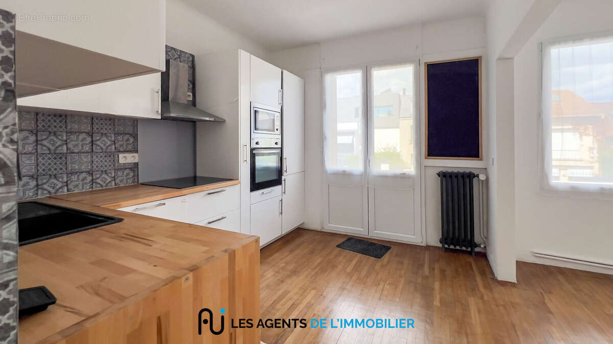 Maison Rueil Malmaison 4 pièce(s) 90 m2 - photo 2