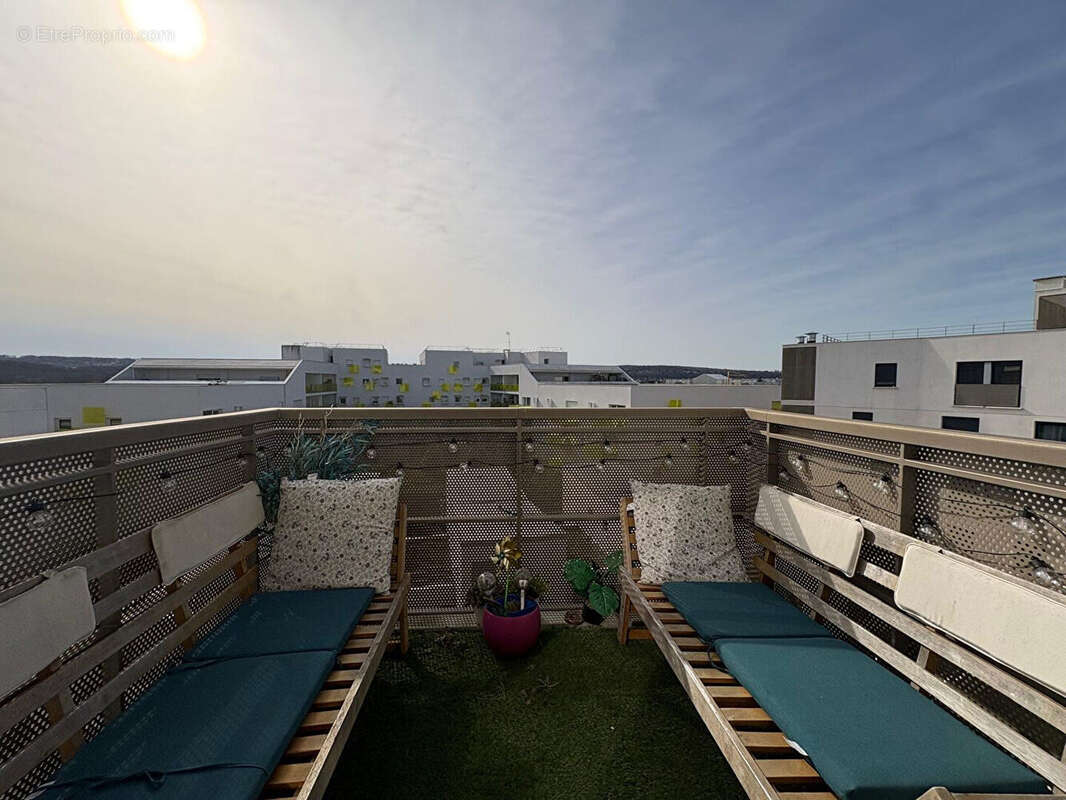 Appartement à CARRIERES-SOUS-POISSY