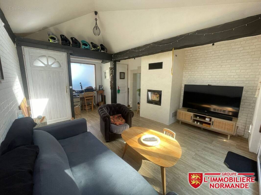 Maison à PACY-SUR-EURE