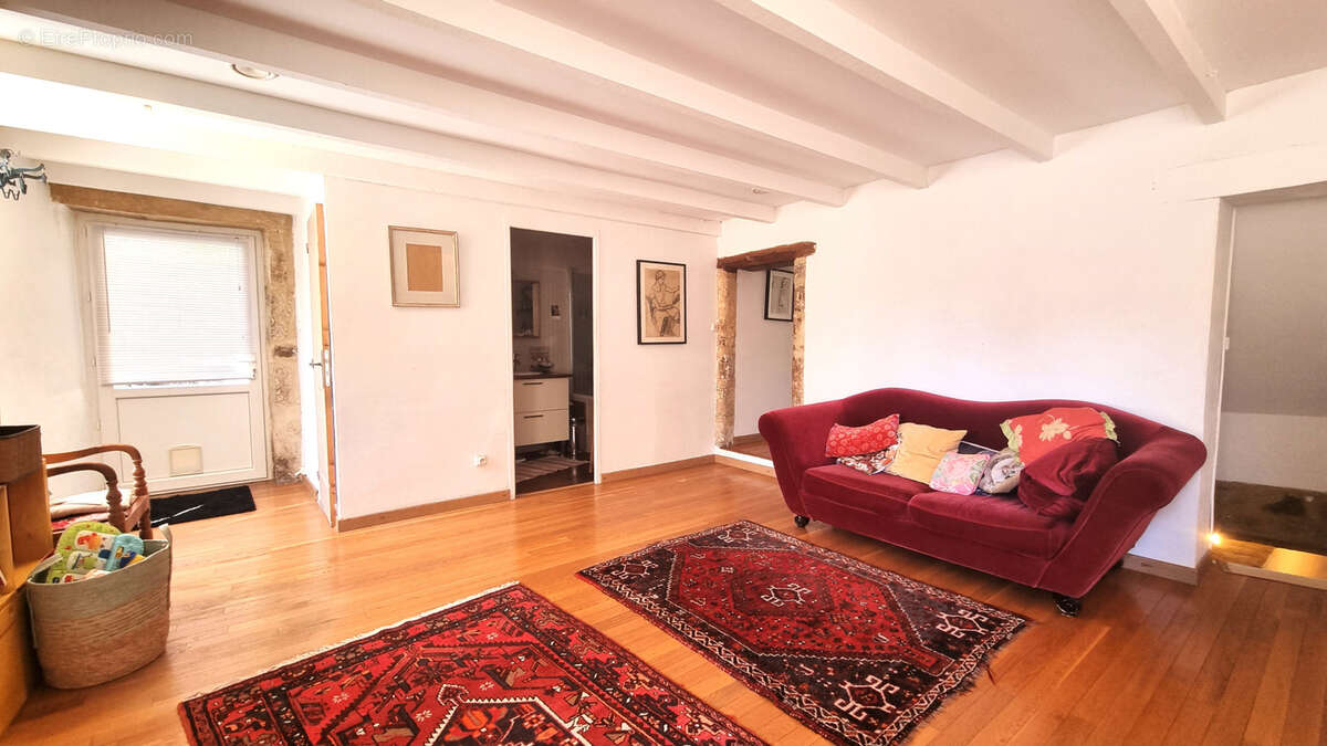 Maison à MONTFERRIER-SUR-LEZ