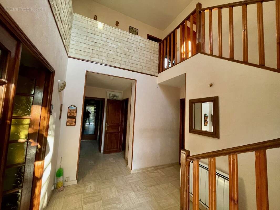 Maison à MILLY-LA-FORET