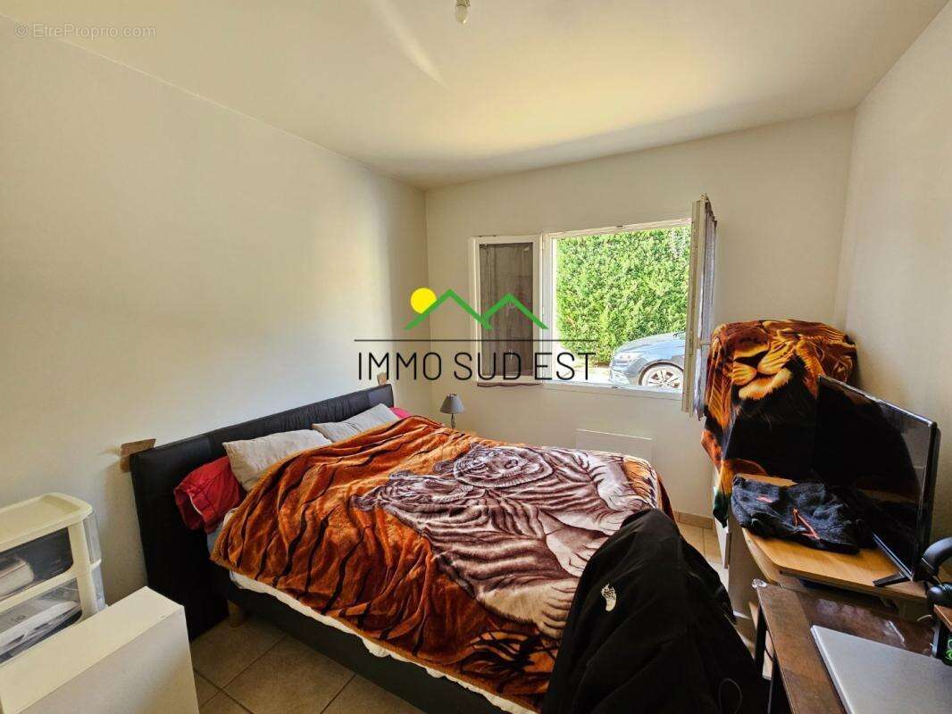 Maison à SAINT-MARCEL-LES-VALENCE