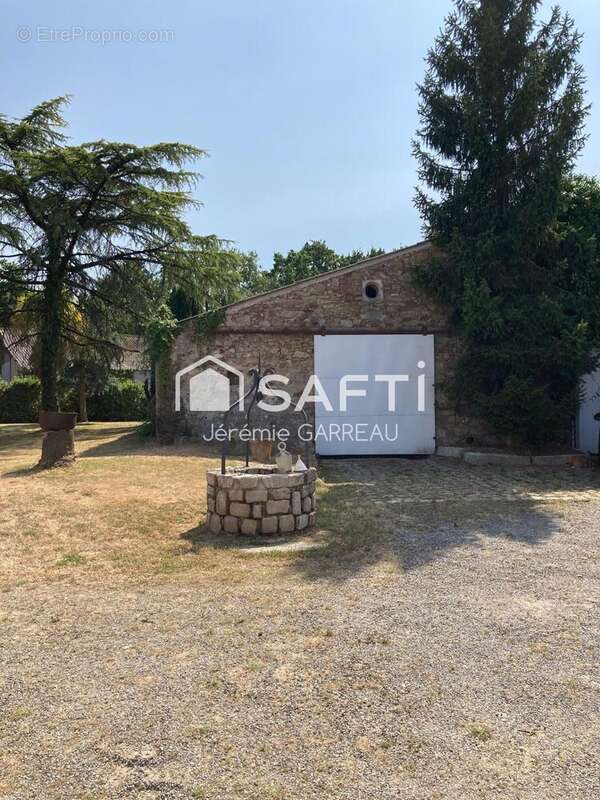 Photo 6 - Maison à GENESTON